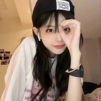 空中的飞鸟